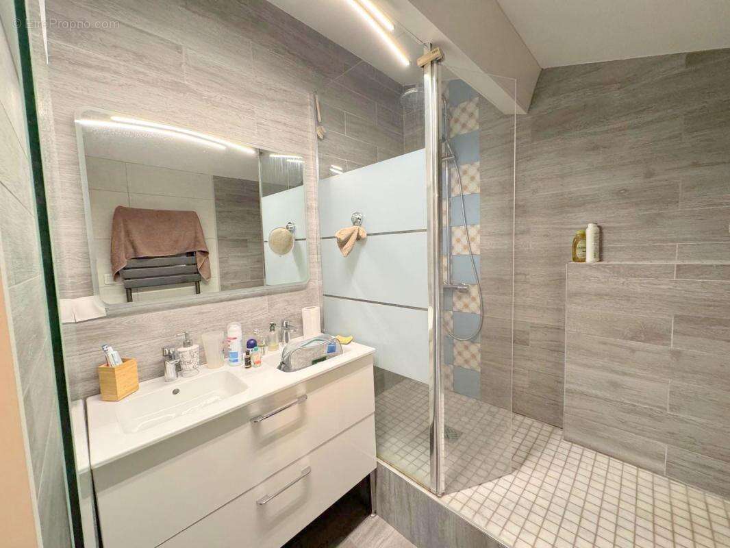 Appartement à AULNAY-SOUS-BOIS