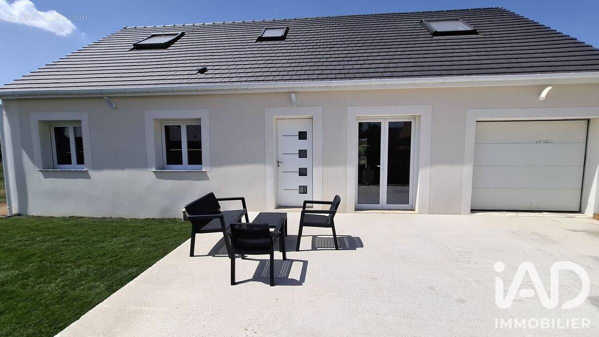 Photo 1 - Maison à SAULNIERES