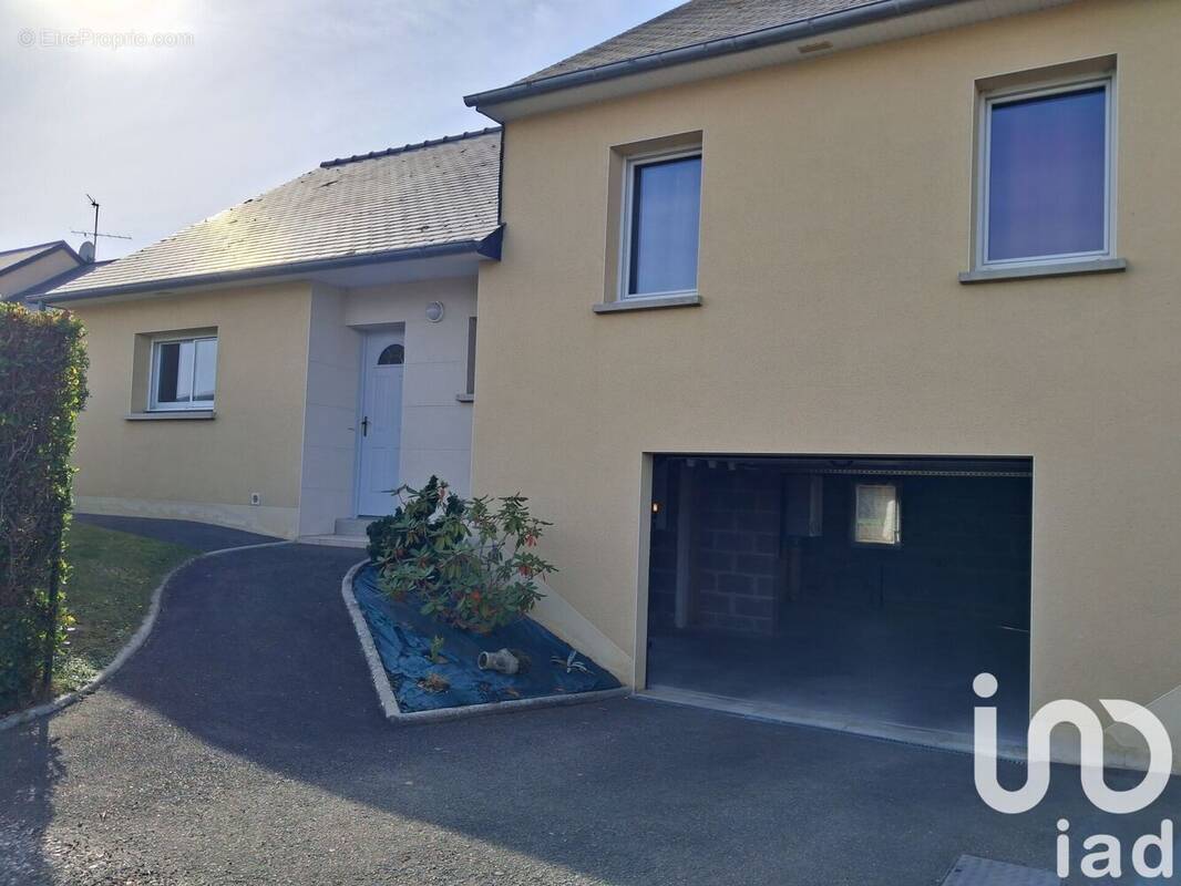 Photo 1 - Maison à CRAON