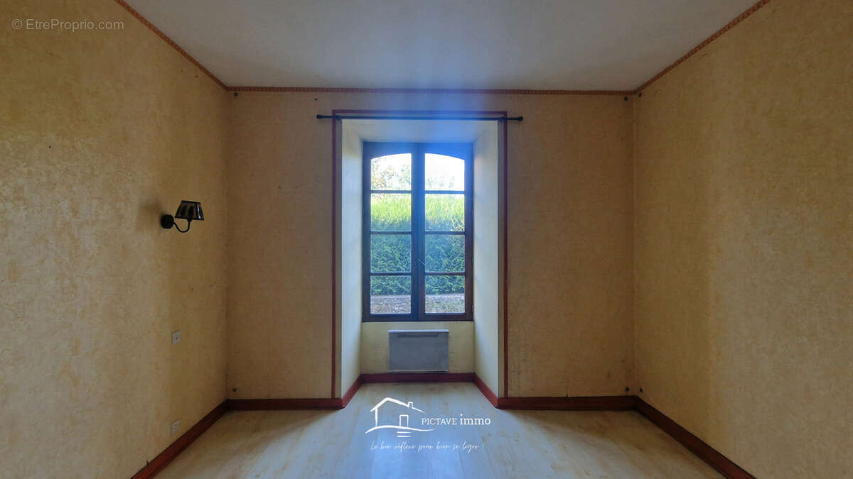 Appartement à LUSIGNAN