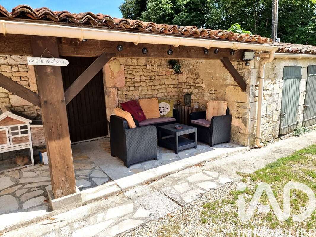 Photo 3 - Maison à JARNAC