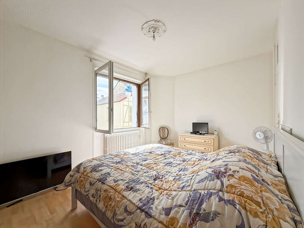 Maison à MANTES-LA-JOLIE