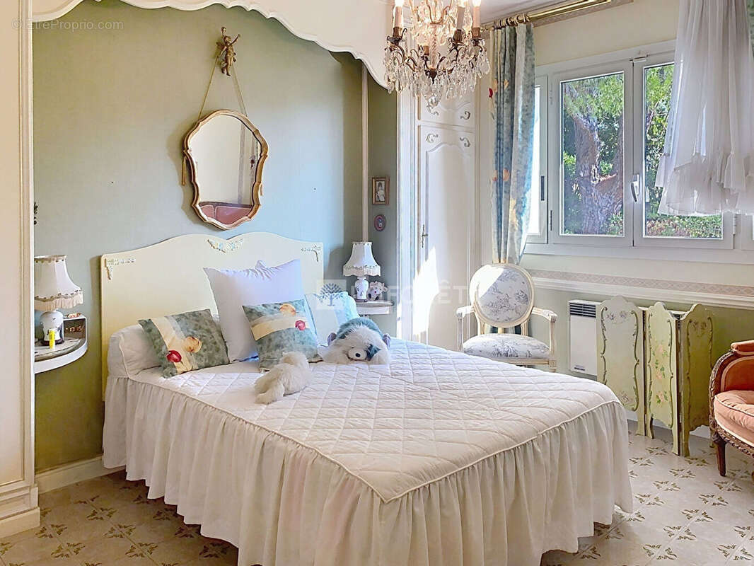 Maison à LA VALETTE-DU-VAR