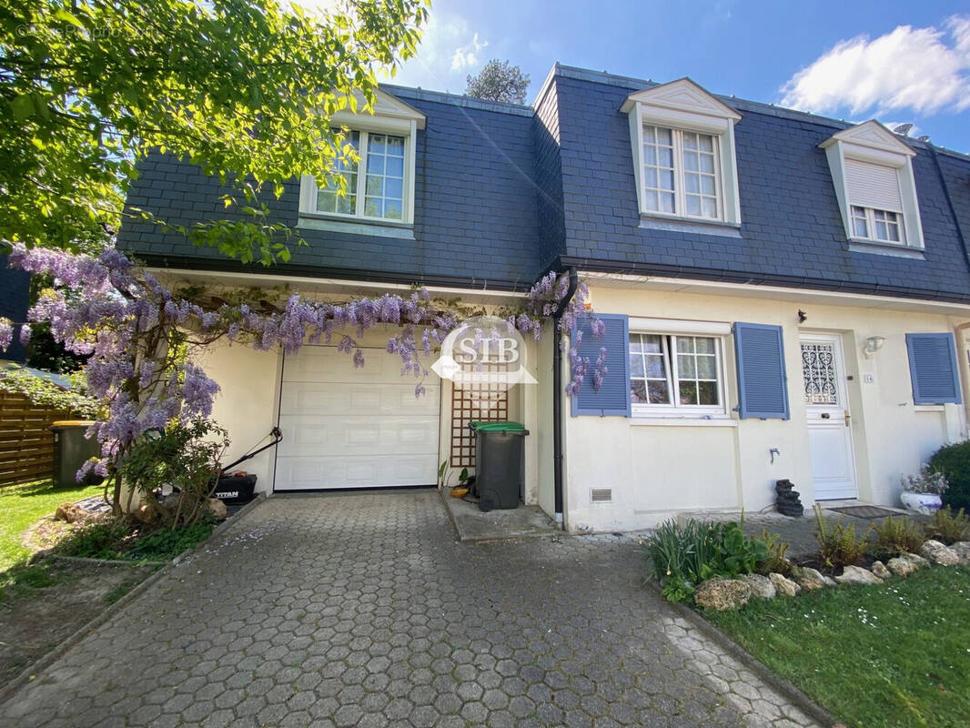 Maison à LONGPONT-SUR-ORGE