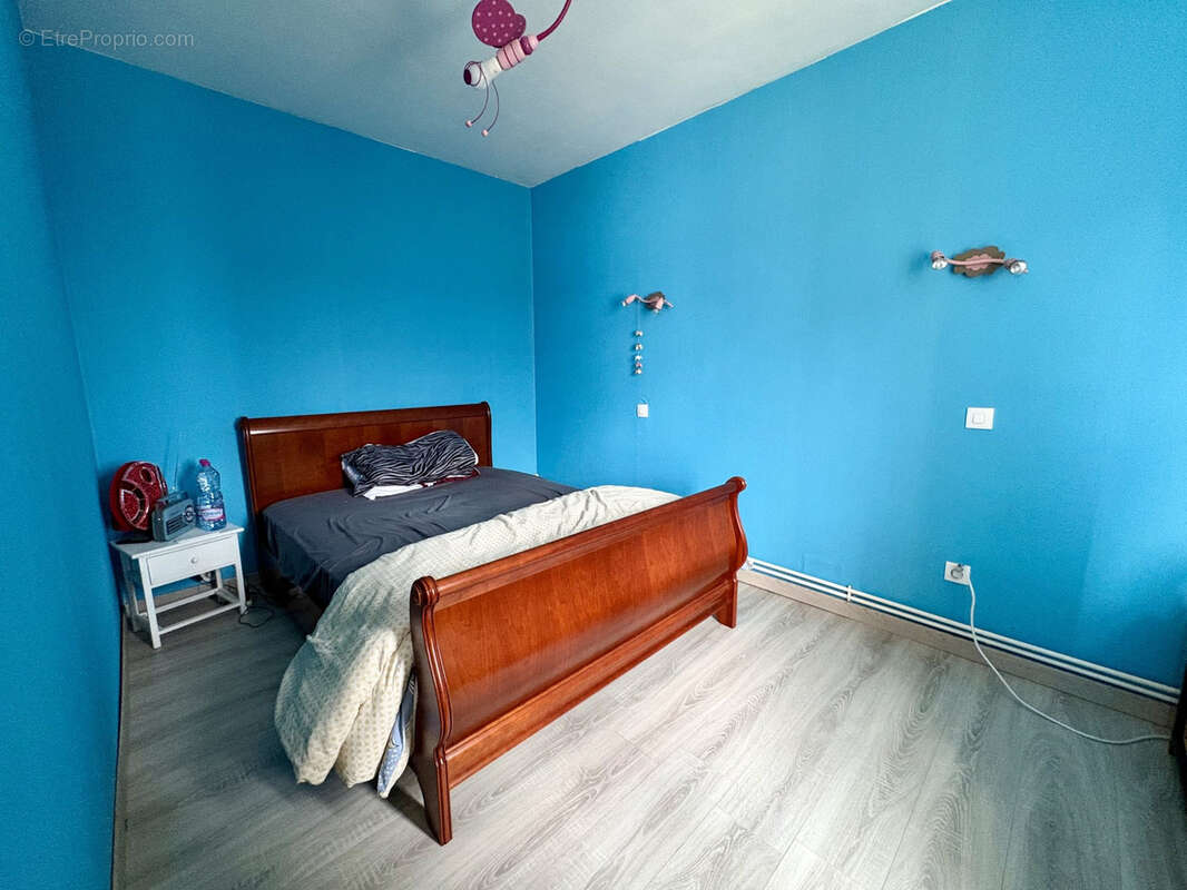 Maison de village - 4 chambres - photo 13
