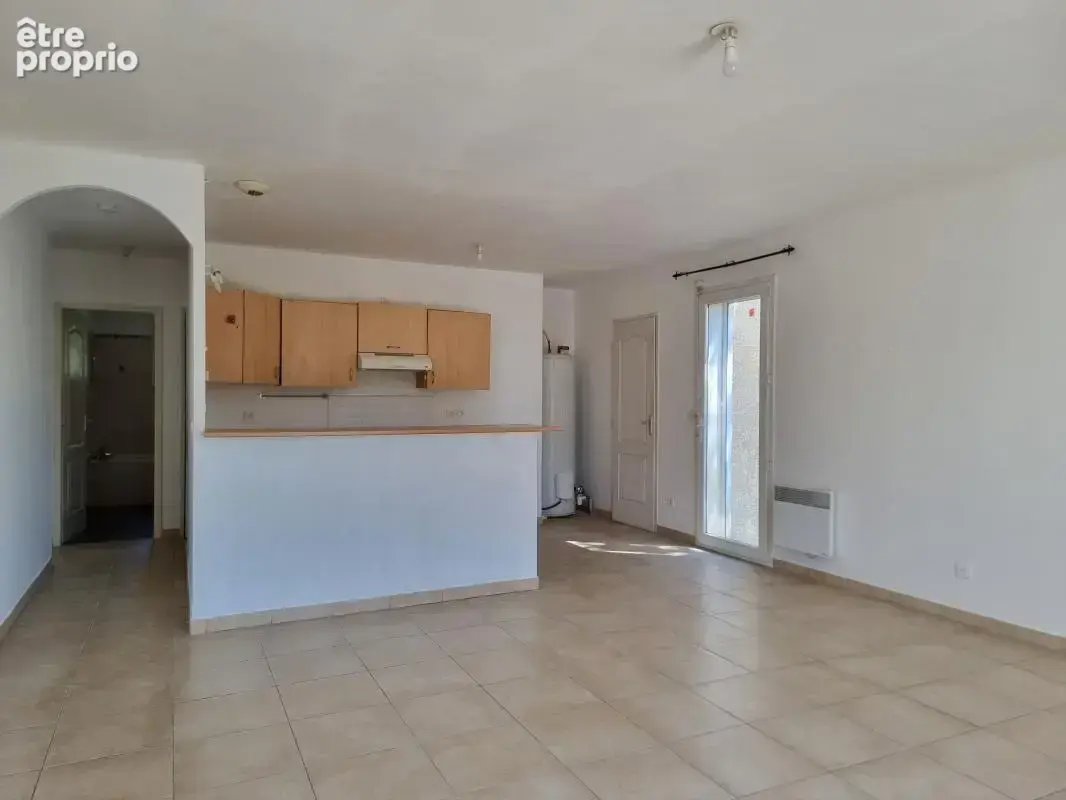  Saint-Julien-les-Rosiers – Villa de Plain-Pied de 90 m² - photo 13