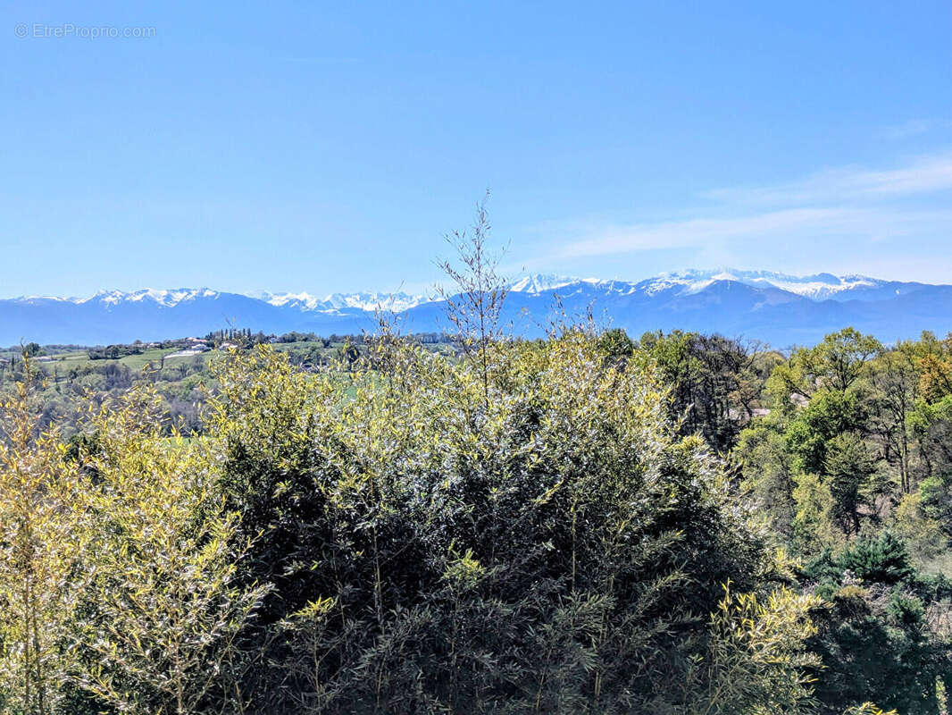 Appartement à JURANCON