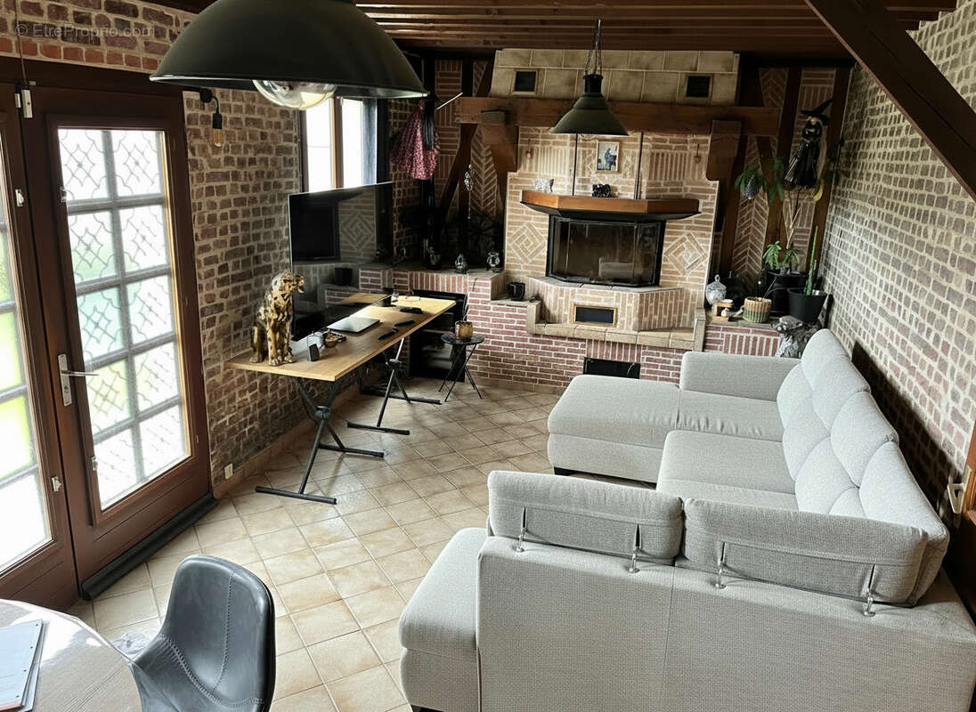 Maison à MONTIVILLIERS