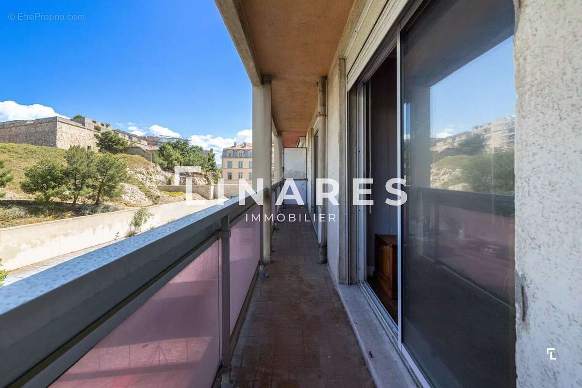 Appartement à MARSEILLE-7E