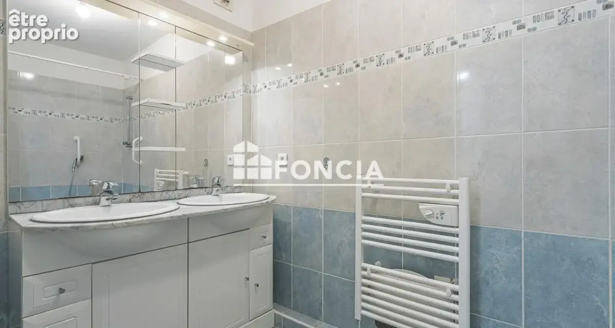 Appartement T3 de 76 m² avec terrasse, cave et stationnement, au cœur de La Valette-du-Var - photo 8
