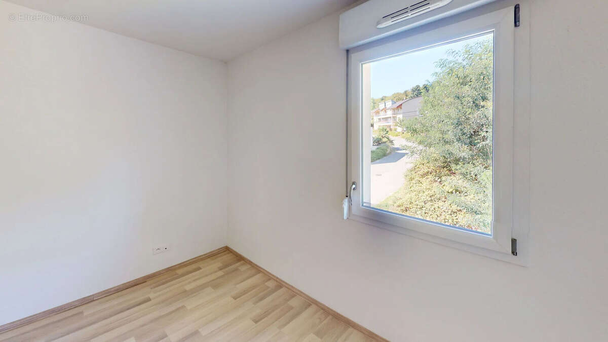 Dernier étage  : T3 avec garage et terrasse - Montboucons - photo 14