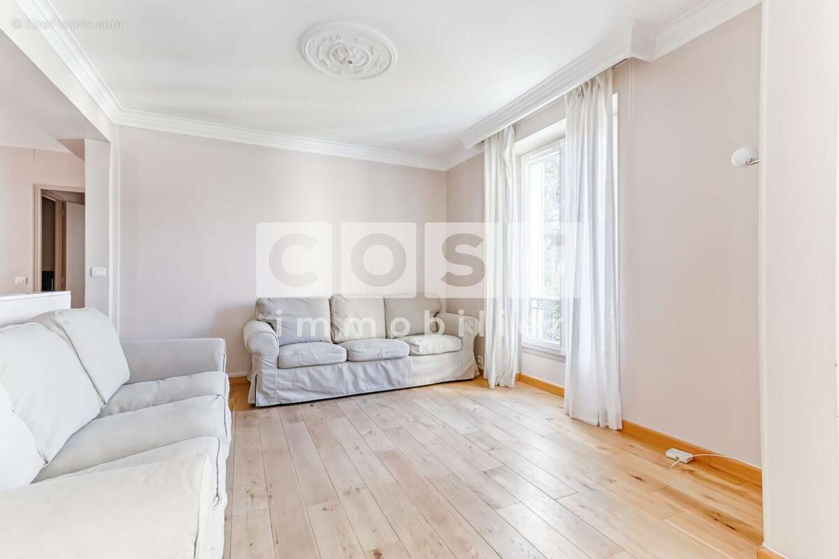 Appartement à ASNIERES-SUR-SEINE