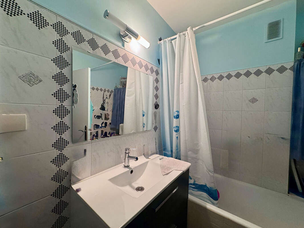 Appartement à COURNON-D'AUVERGNE