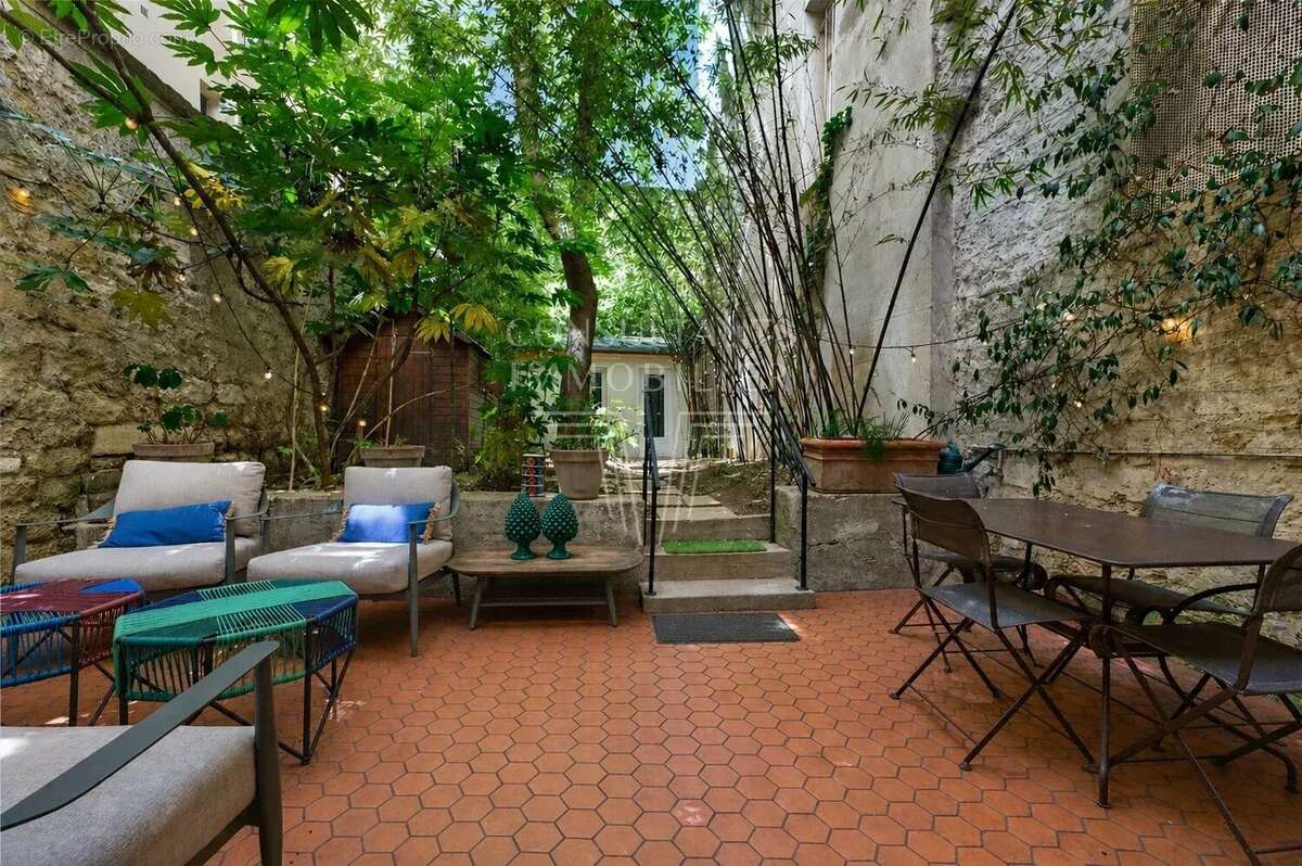 Appartement à PARIS-6E