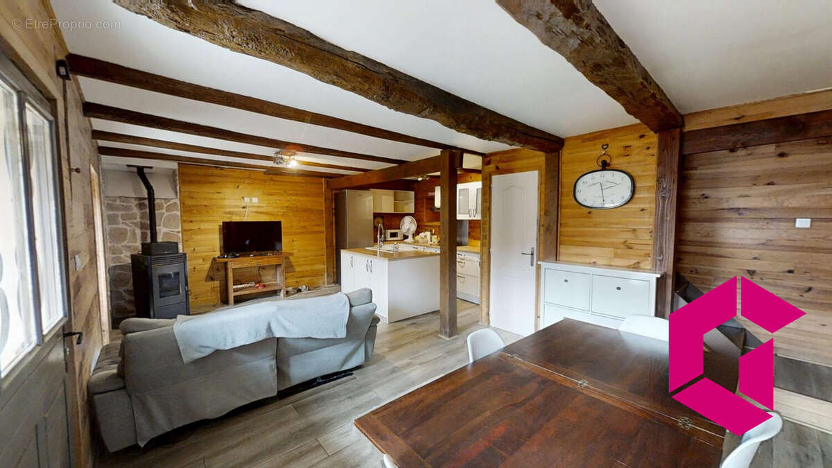 Maison à CHANTEUGES