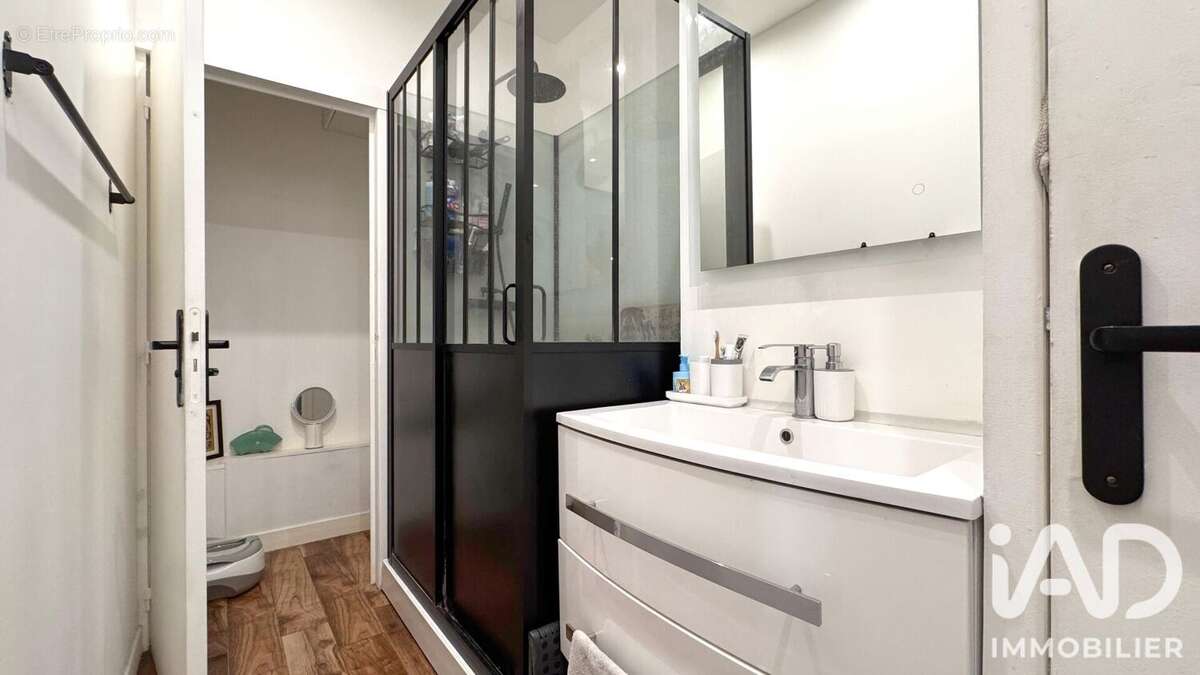Appartement 49 m² à Paris-16e  - photo 8