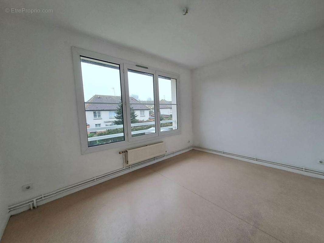 Maison à BRUAY-LA-BUISSIERE