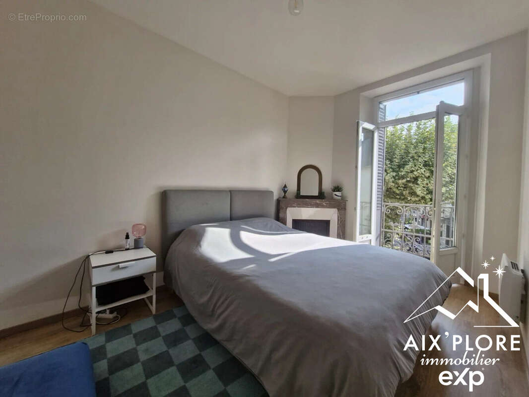 Appartement à AIX-LES-BAINS