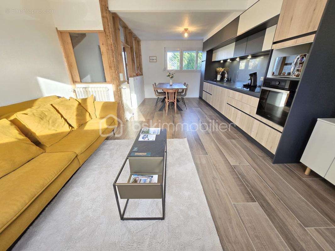 Maison à PLOUER-SUR-RANCE