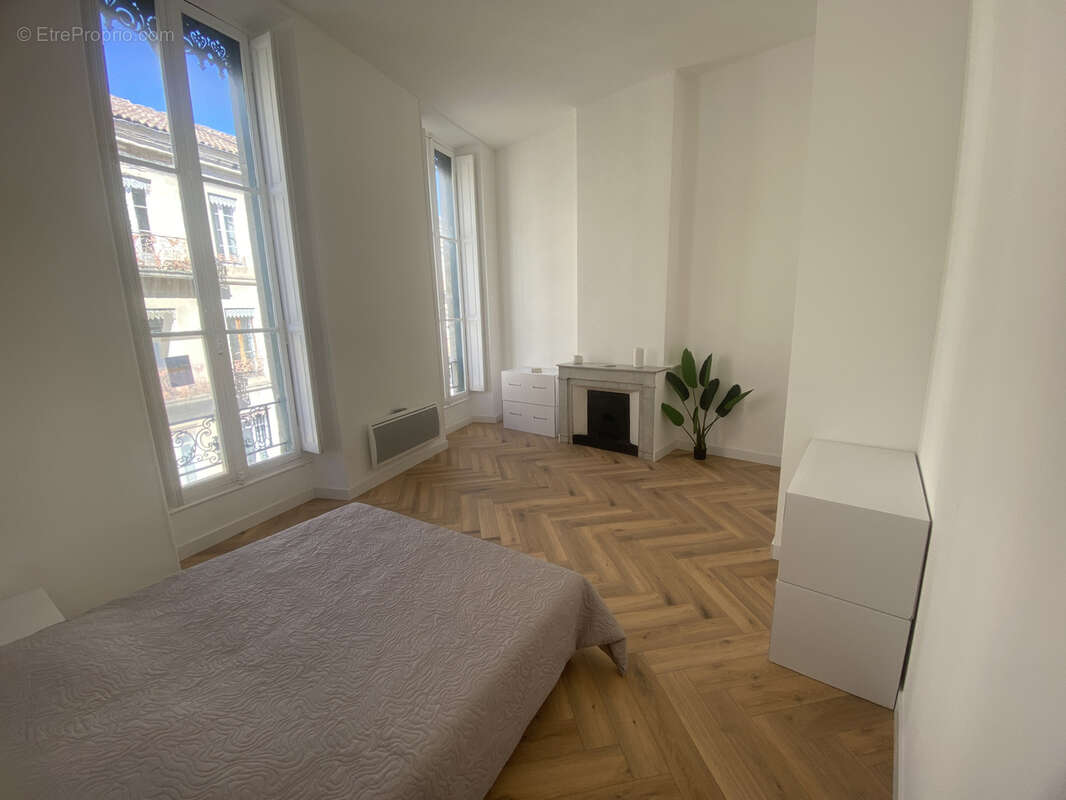 Appartement à NIMES
