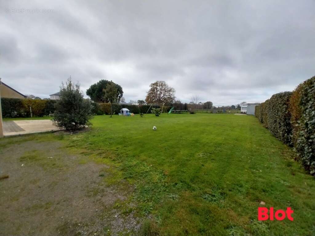 Maison à GRAND-FOUGERAY