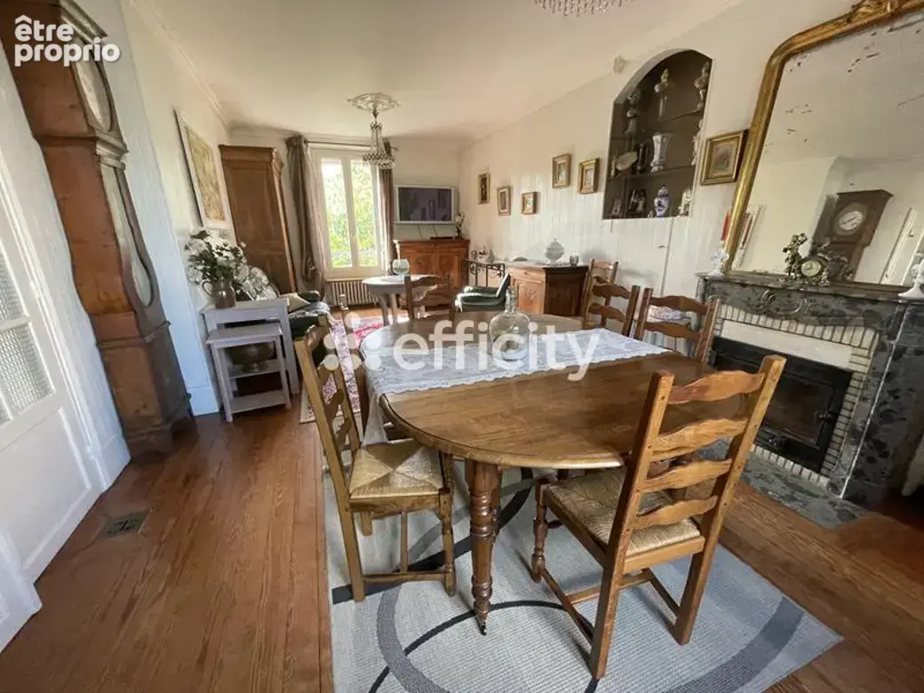 Maison 184 m² à Saint-Pierre-Les-Nemours  - photo 3