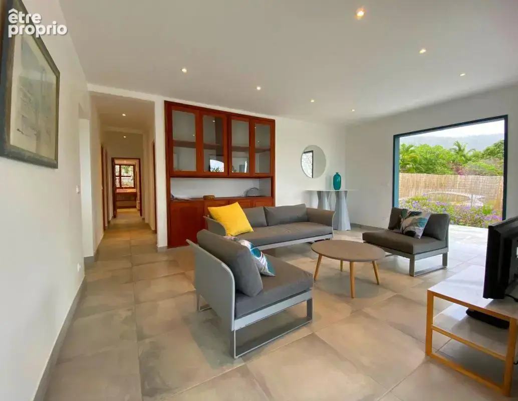 Maison + piscine Le Diamant 4 pièce(s) 184.64 m2 À Vendre - photo 5
