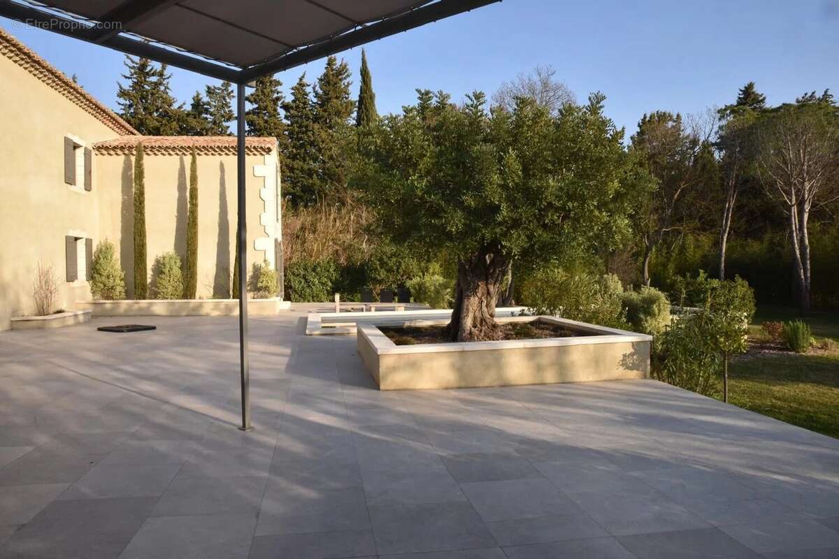 Maison à MAUSSANE-LES-ALPILLES