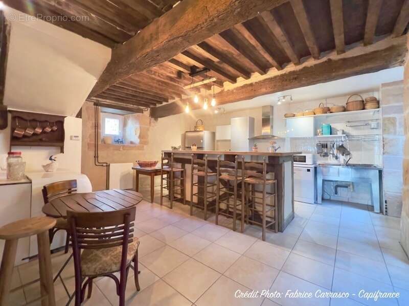 Maison à MONTAIGUT