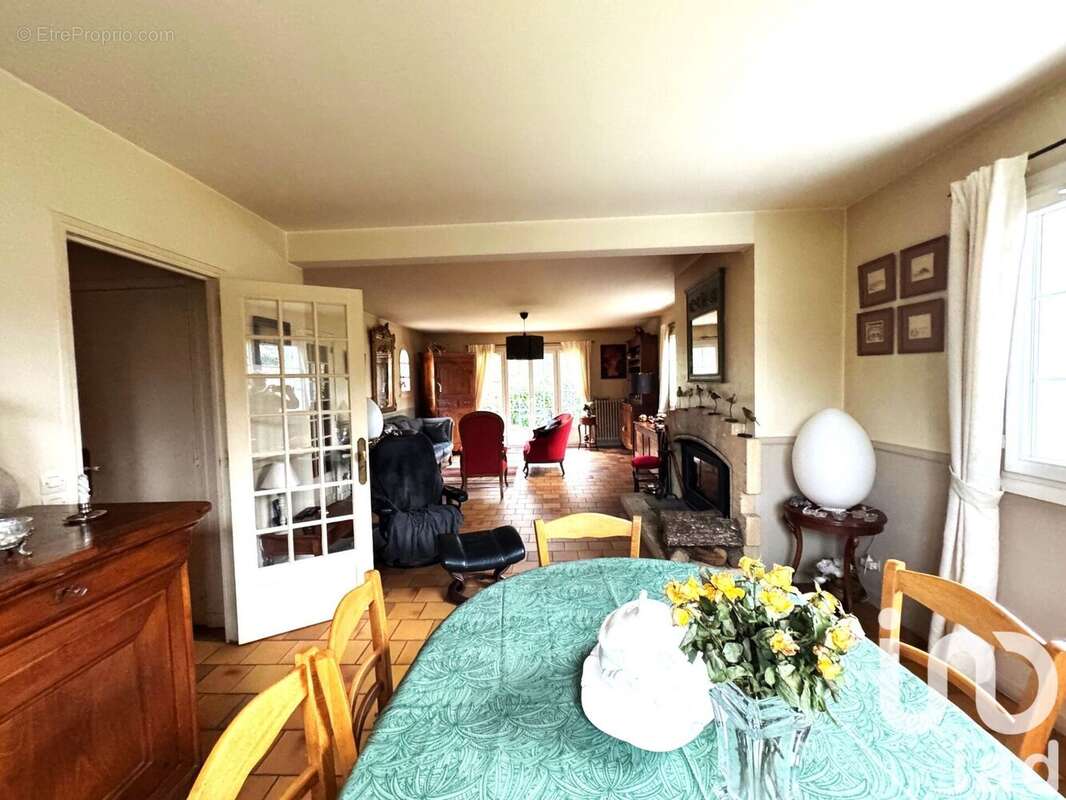 Photo 6 - Maison à LES ESSARTS-LE-ROI