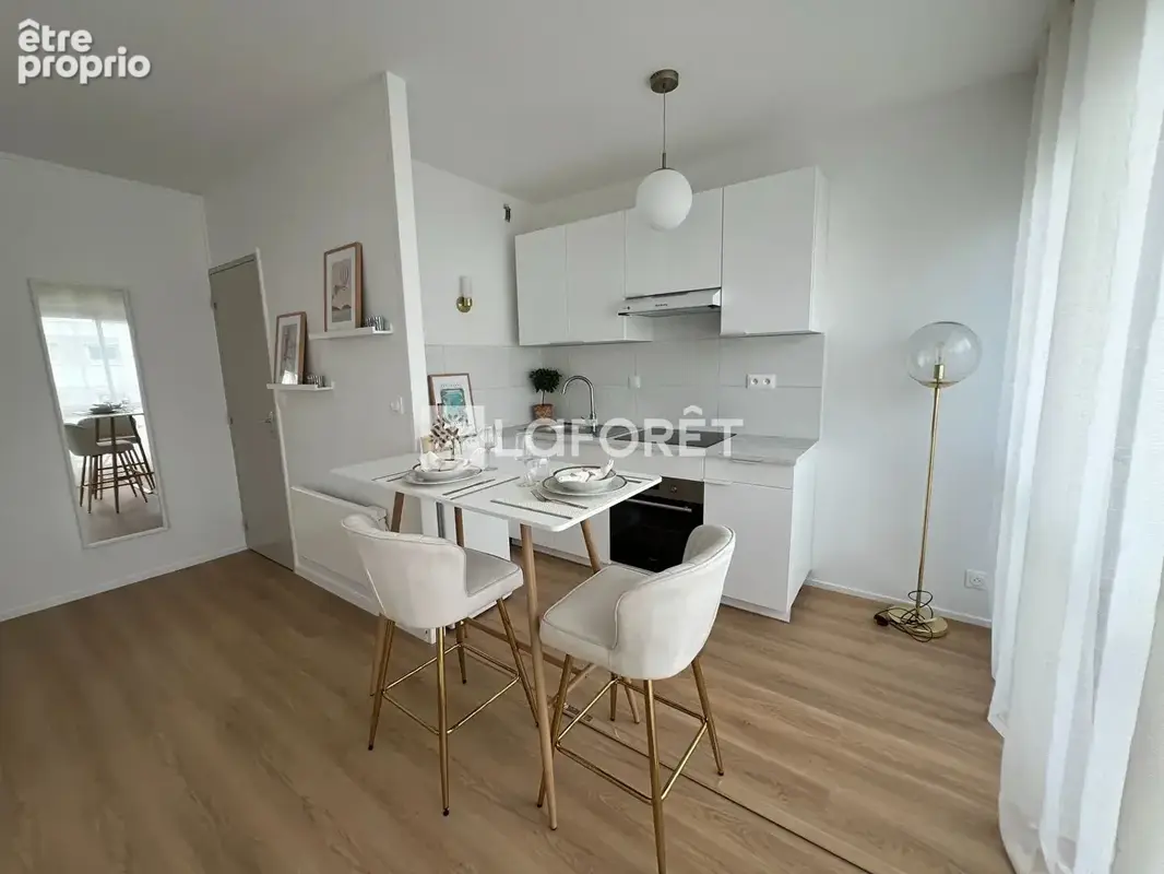 Appartement Bordeaux 1 pièce(s) 33 m2 - photo 2