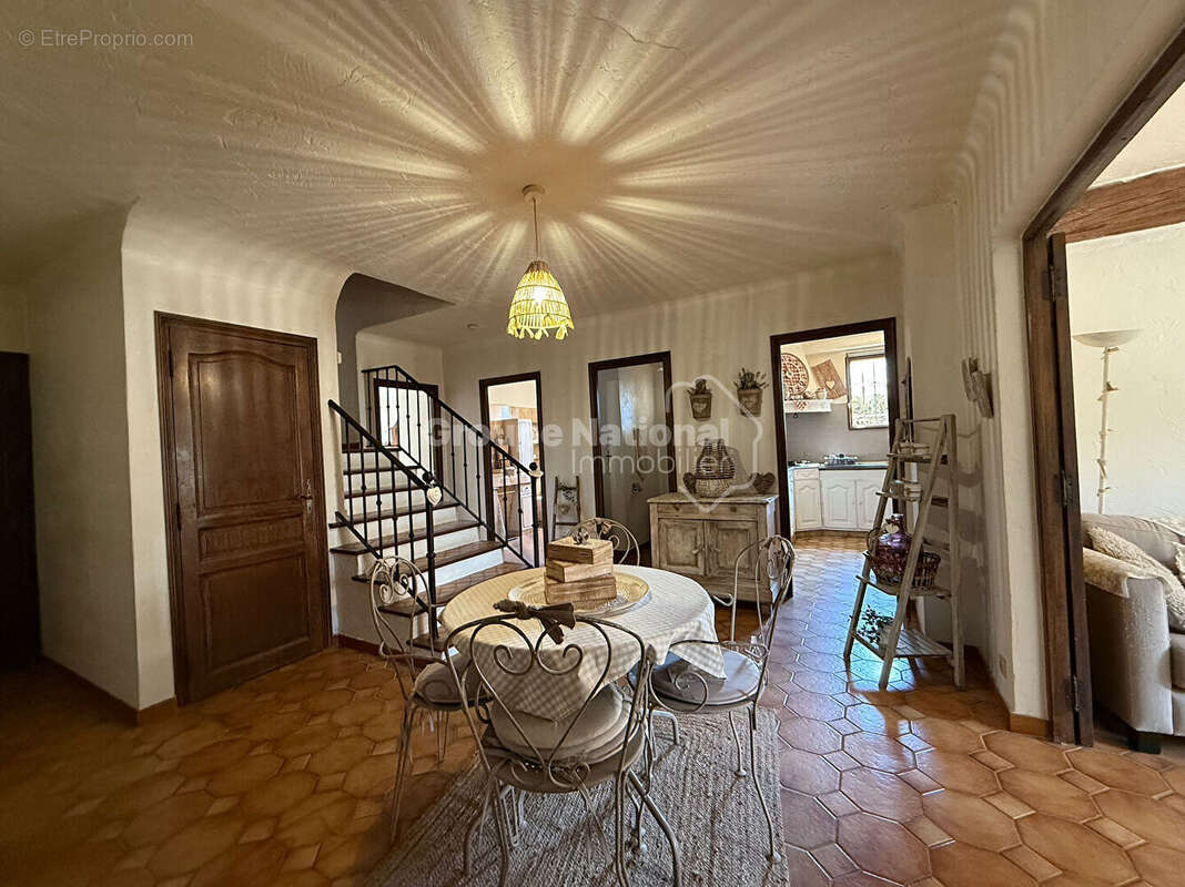 Maison à PEGOMAS