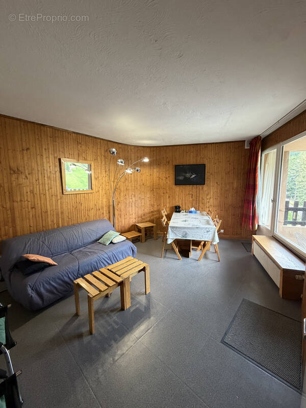 Appartement à LAVEISSIERE