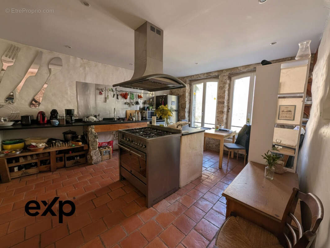 Maison 290 m² à Le Caylar  - photo 6