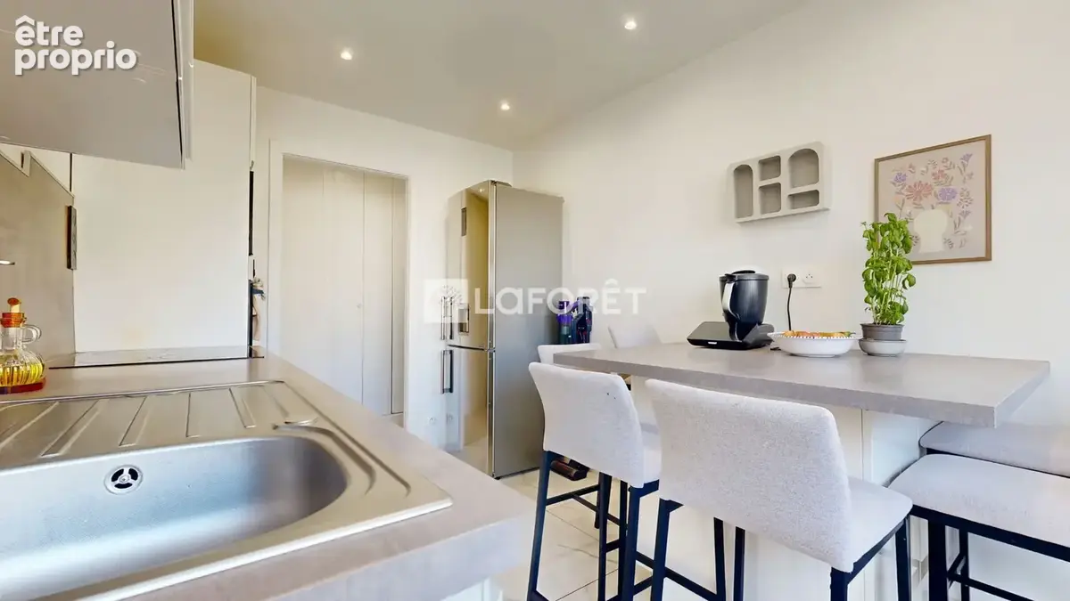 Appartement 4 pièces avec 3 chambres, extérieur et parking ? Bischheim - photo 6