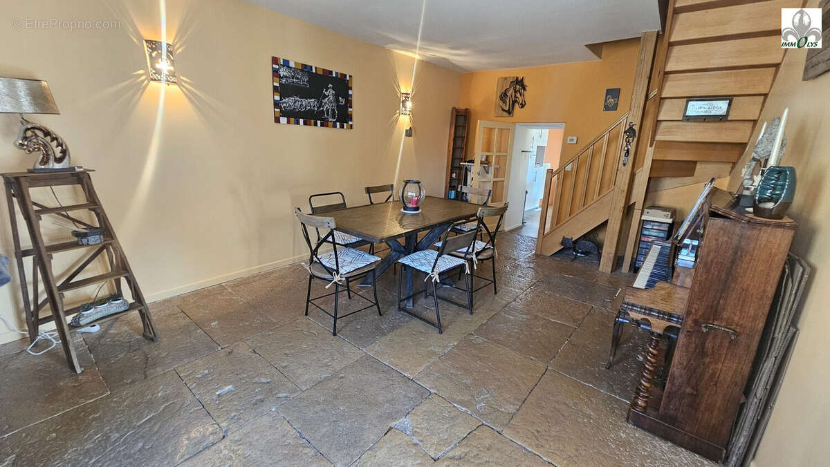 Maison à CHEVANNES