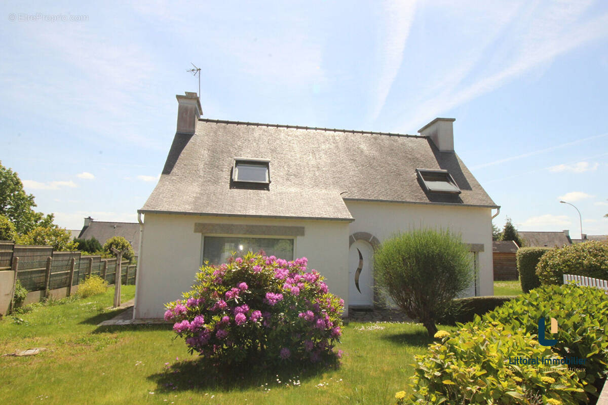 Maison à ETABLES-SUR-MER