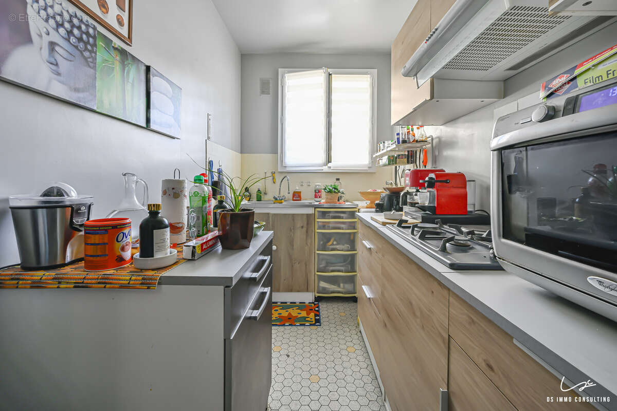 Appartement à PARIS-20E