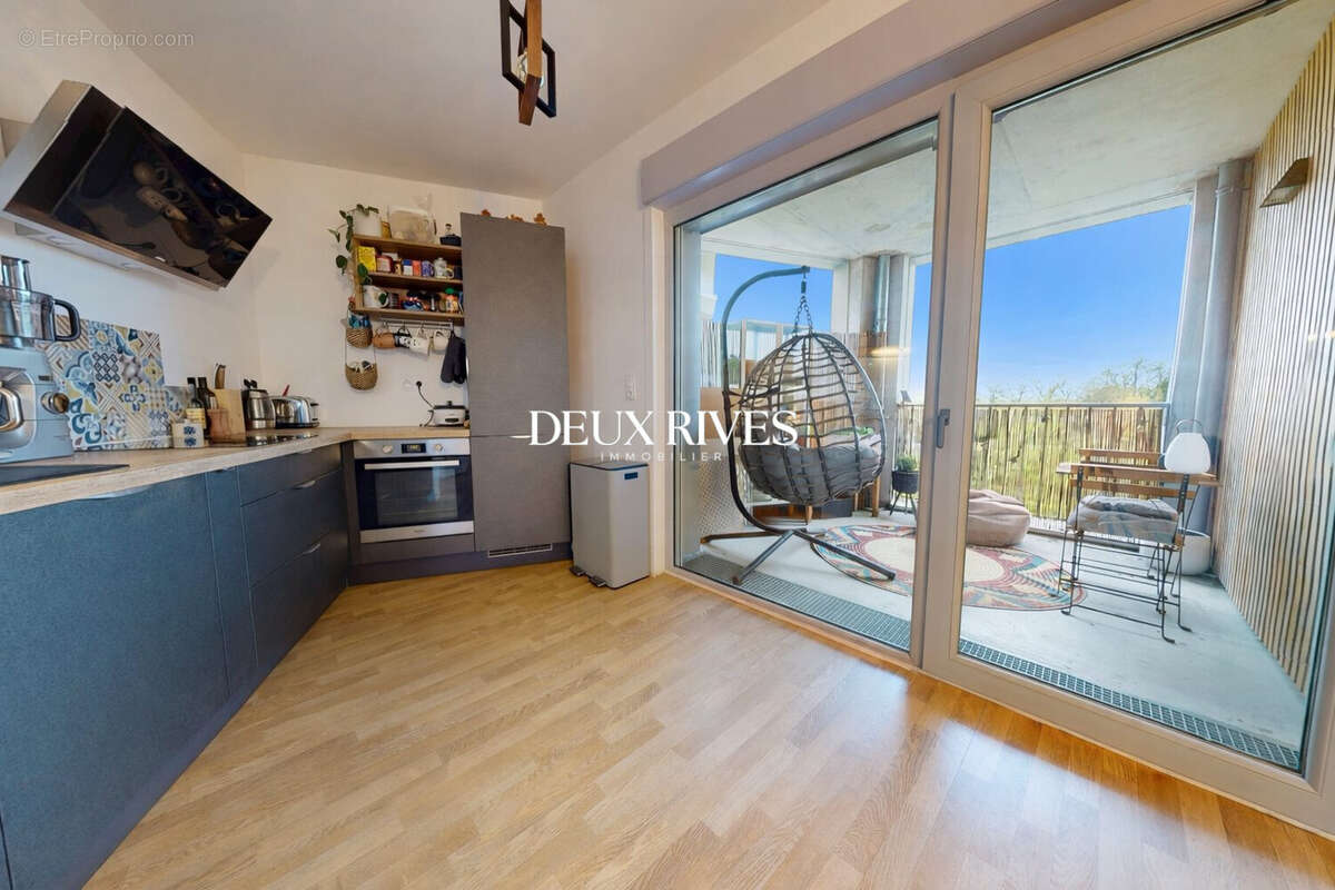 Appartement 64 m² à Saint-Herblain  - photo 4