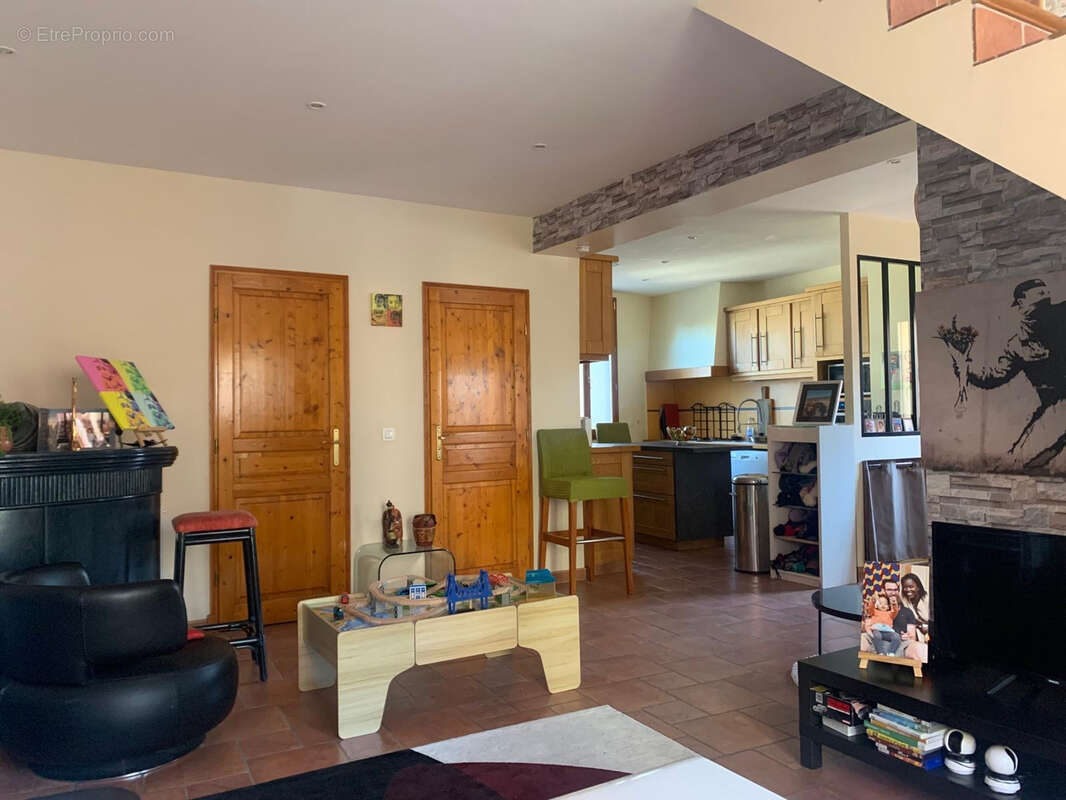 Maison à HARDRICOURT