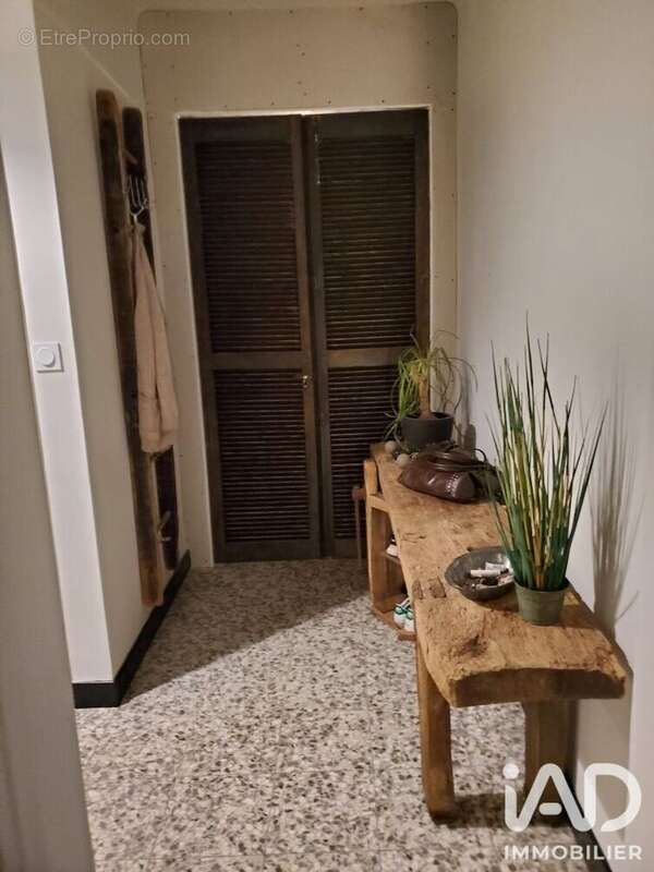 Maison 175 m² à Eyrein  - photo 7