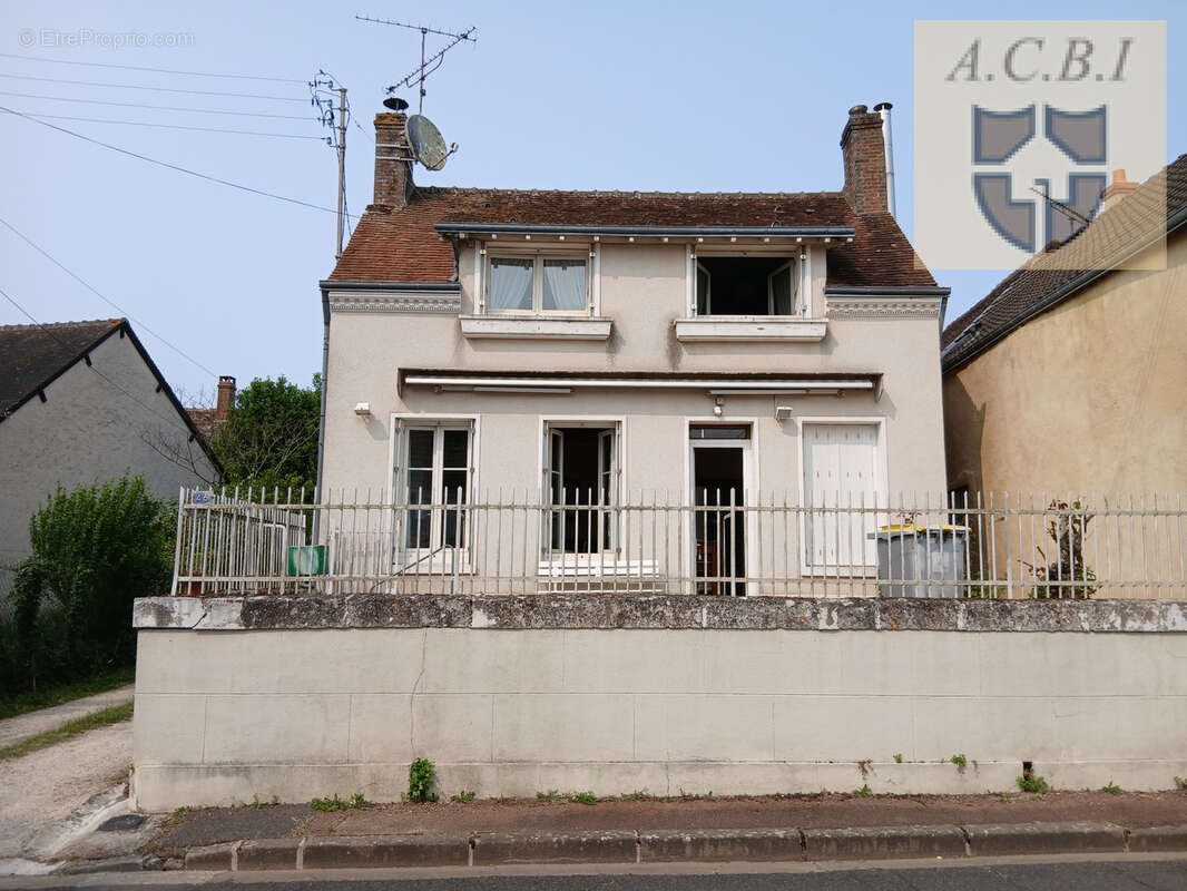 Maison à VILLIERS-SUR-LOIR