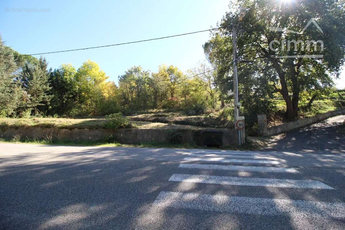 Terrain à CAMPAGNE-SUR-AUDE