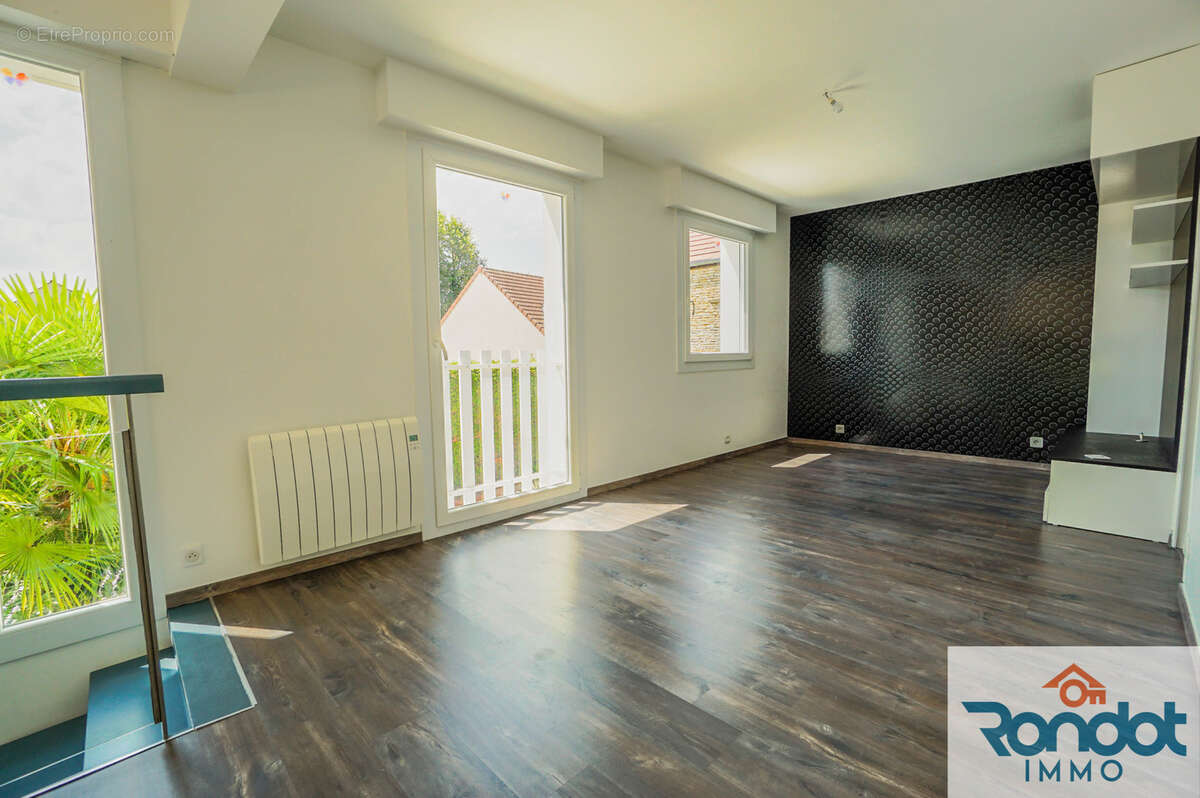 Maison 6 pieces/4 chambres/170 m2 sur terrain de 1000 m2 env. - photo 4
