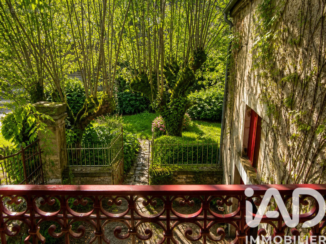 Maison 116 m² à Nantheuil  - photo 3