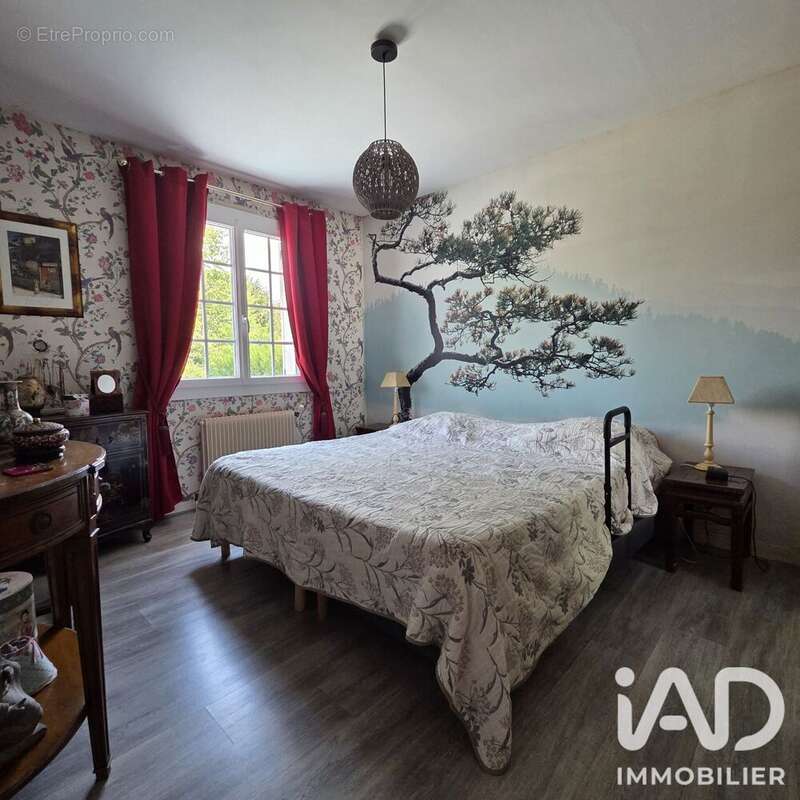 Maison 170 m² à Joue-Les-Tours  - photo 9