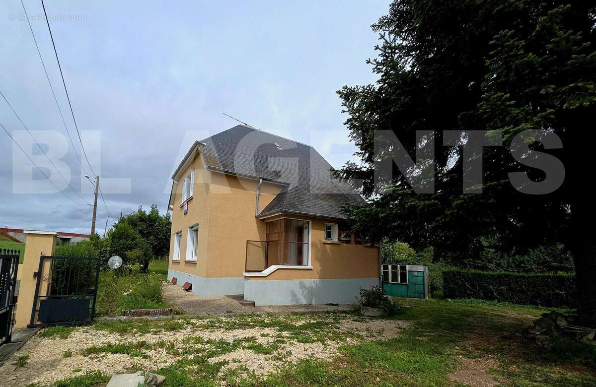 20250829_144153 - Maison à AVALLON