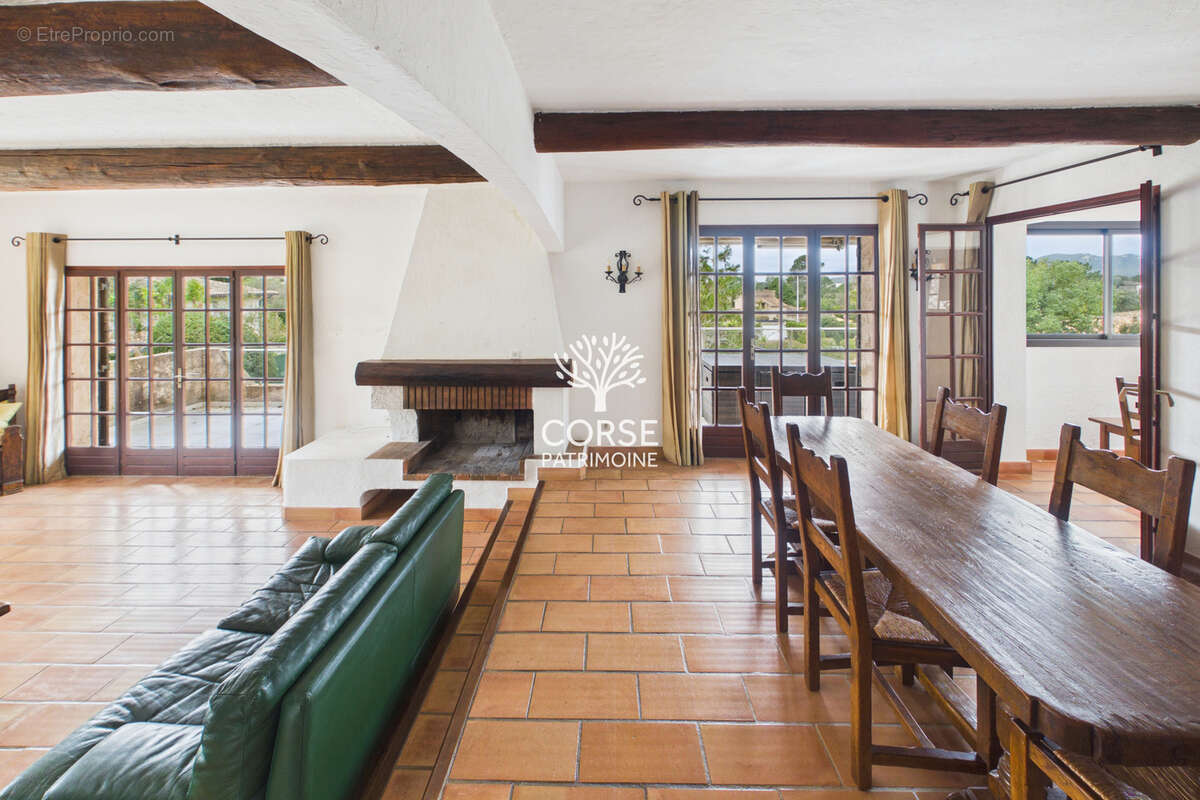 Maison à PORTO-VECCHIO