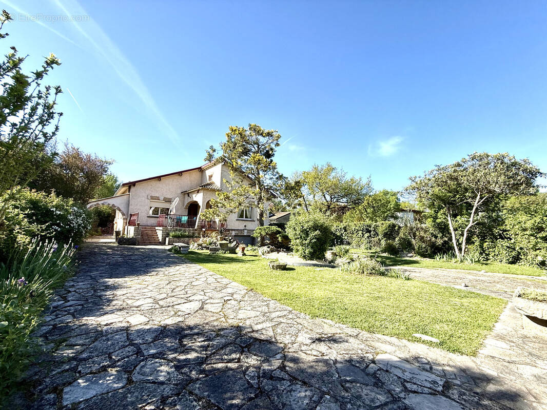 Maison à VILLENEUVE-TOLOSANE