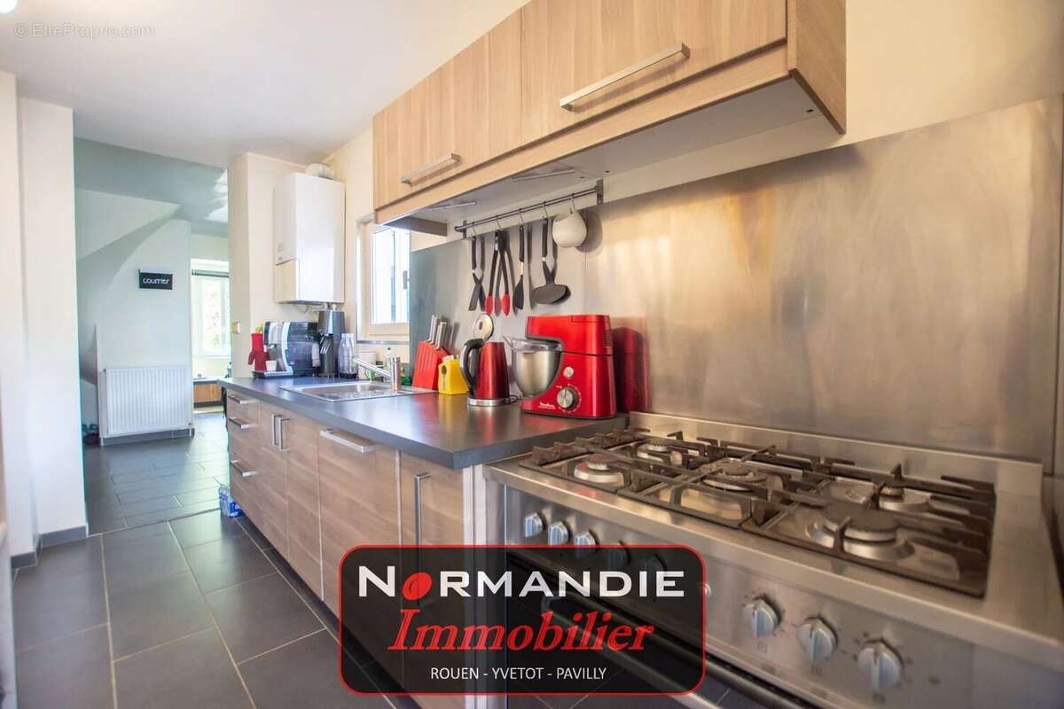 Maison à LE PETIT-QUEVILLY